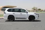 Lexus  LX 570  - S -  / 5.7 L